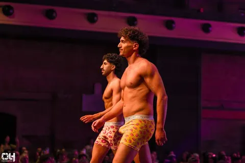 Photo 1157 de l'album Amarea — 29e édition du FSA Fashion Show
