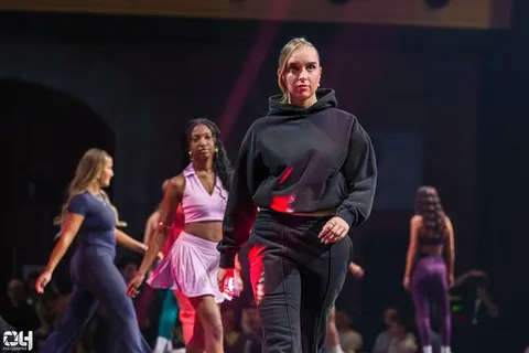 Photo 736 de l'album Amarea — 29e édition du FSA Fashion Show