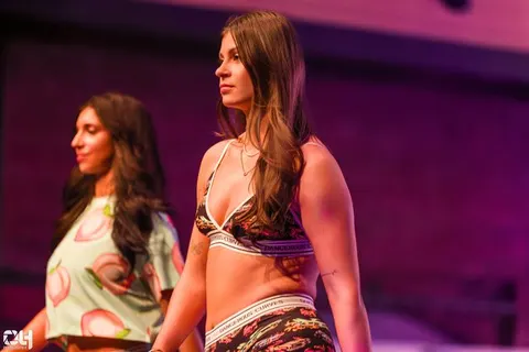 Photo 1158 de l'album Amarea — 29e édition du FSA Fashion Show