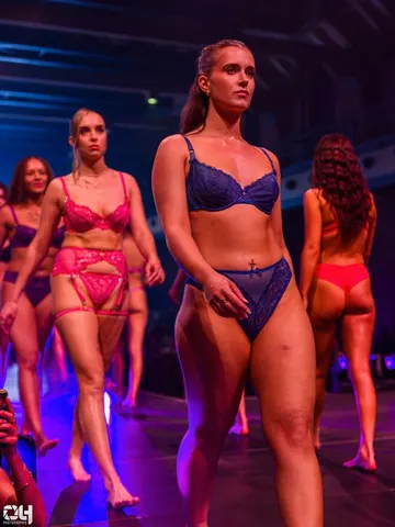 Photo 1357 de l'album Amarea — 29e édition du FSA Fashion Show