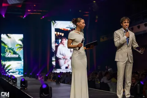 Photo 724 de l'album Amarea — 29e édition du FSA Fashion Show