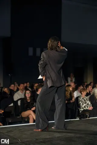 Photo 630 de l'album Héritage — Défilé de mode, Faculté de droit, Université Laval