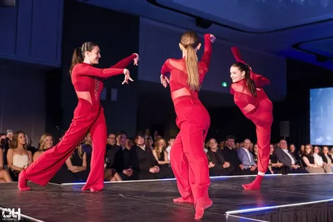 Photo 209 de l'album Héritage — Défilé de mode, Faculté de droit, Université Laval