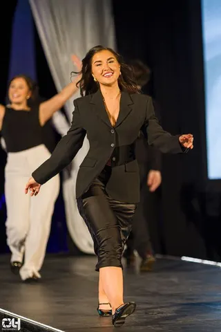 Photo 767 de l'album Héritage — Défilé de mode, Faculté de droit, Université Laval