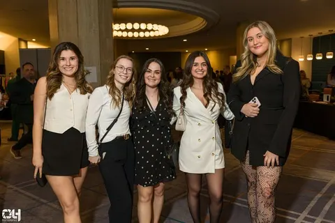 Photo 469 de l'album Héritage — Défilé de mode, Faculté de droit, Université Laval