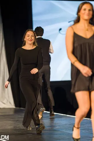 Photo 764 de l'album Héritage — Défilé de mode, Faculté de droit, Université Laval