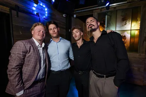 Photo 8 de l'album Intégrations FSA - DRESS TO IMPRESS