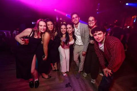 Photo 61 de l'album Intégrations FSA - DRESS TO IMPRESS
