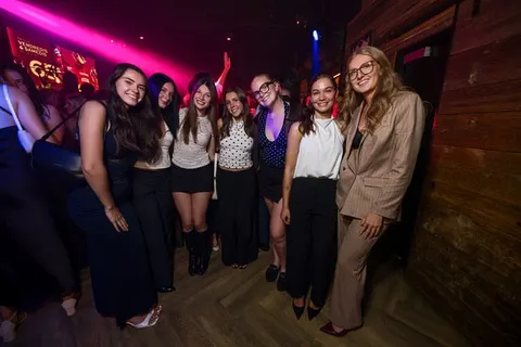 Photo 83 de l'album Intégrations FSA - DRESS TO IMPRESS