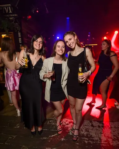 Photo 57 de l'album Intégrations FSA - DRESS TO IMPRESS