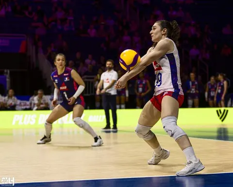 Photo 19 de l'album Ligue des Nations de Volleyball (VNL) – Jour 1 – Québec 2026