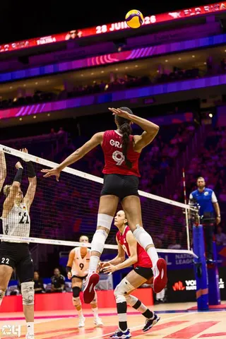 Photo 171 de l'album Ligue des Nations de Volleyball (VNL) – Jour 1 – Québec 2026