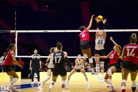 Photo 219 de l'album Ligue des Nations de Volleyball (VNL) – Jour 1 – Québec 2026