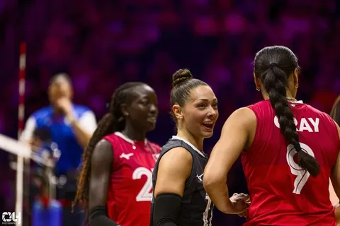 Photo 108 de l'album Ligue des Nations de Volleyball (VNL) – Jour 1 – Québec 2026