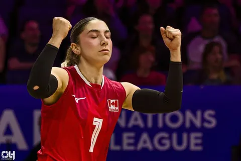 Photo 243 de l'album Ligue des Nations de Volleyball (VNL) – Jour 1 – Québec 2026