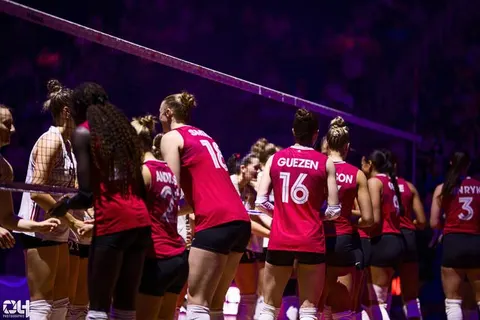 Photo 67 de l'album Ligue des Nations de Volleyball (VNL) – Jour 1 – Québec 2026