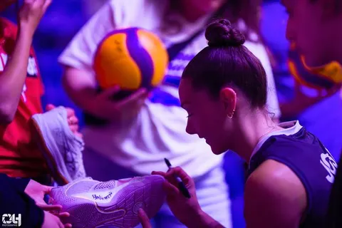 Photo 259 de l'album Ligue des Nations de Volleyball (VNL) – Jour 1 – Québec 2026