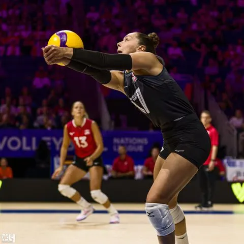 Photo 84 de l'album Ligue des Nations de Volleyball (VNL) – Jour 1 – Québec 2026