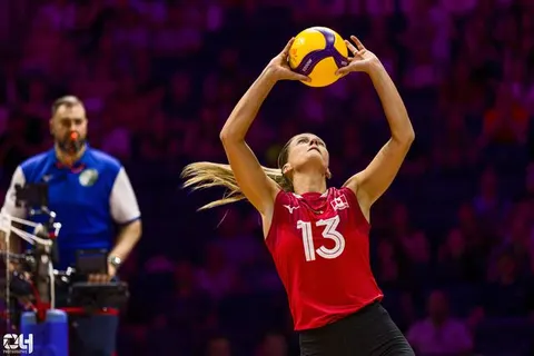 Photo 98 de l'album Ligue des Nations de Volleyball (VNL) – Jour 1 – Québec 2026