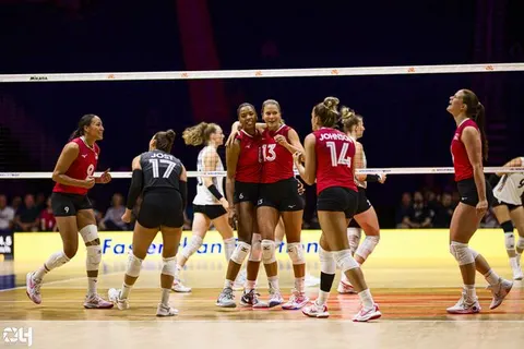 Photo 220 de l'album Ligue des Nations de Volleyball (VNL) – Jour 1 – Québec 2026