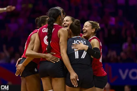 Photo 195 de l'album Ligue des Nations de Volleyball (VNL) – Jour 1 – Québec 2026