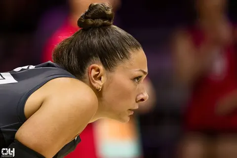 Photo 242 de l'album Ligue des Nations de Volleyball (VNL) – Jour 1 – Québec 2026