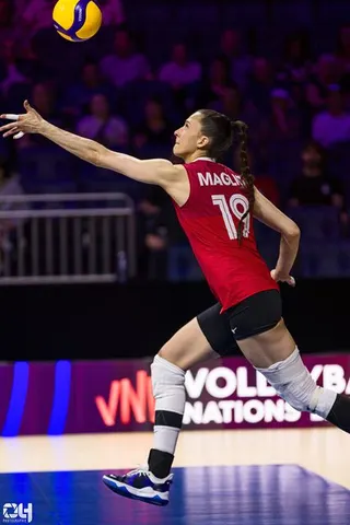 Photo 60 de l'album Ligue des Nations de Volleyball (VNL) – Jour 1 – Québec 2026