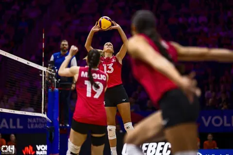 Photo 151 de l'album Ligue des Nations de Volleyball (VNL) – Jour 1 – Québec 2026