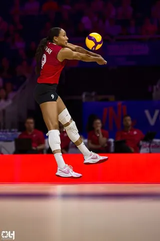 Photo 252 de l'album Ligue des Nations de Volleyball (VNL) – Jour 1 – Québec 2026