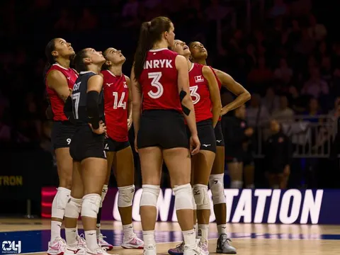 Photo 209 de l'album Ligue des Nations de Volleyball (VNL) – Jour 1 – Québec 2026