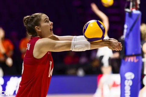 Photo 50 de l'album Ligue des Nations de Volleyball (VNL) – Jour 1 – Québec 2026