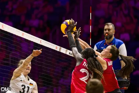 Photo 164 de l'album Ligue des Nations de Volleyball (VNL) – Jour 1 – Québec 2026