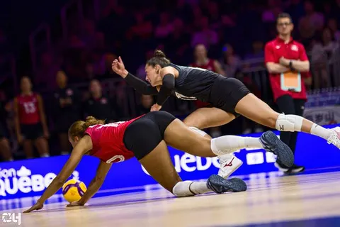 Photo 255 de l'album Ligue des Nations de Volleyball (VNL) – Jour 1 – Québec 2026