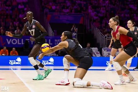 Photo 251 de l'album Ligue des Nations de Volleyball (VNL) – Jour 2 – Québec 2026