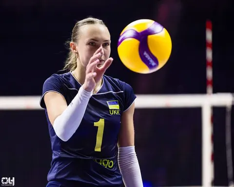 Photo 30 de l'album Ligue des Nations de Volleyball (VNL) – Jour 2 – Québec 2026