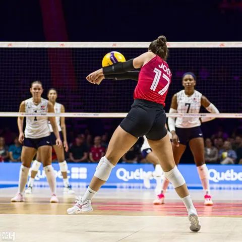 Photo 187 de l'album Ligue des Nations de Volleyball (VNL) – Jour 2 – Québec 2026