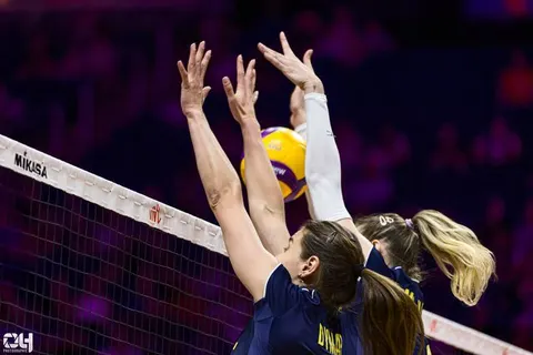 Photo 86 de l'album Ligue des Nations de Volleyball (VNL) – Jour 2 – Québec 2026