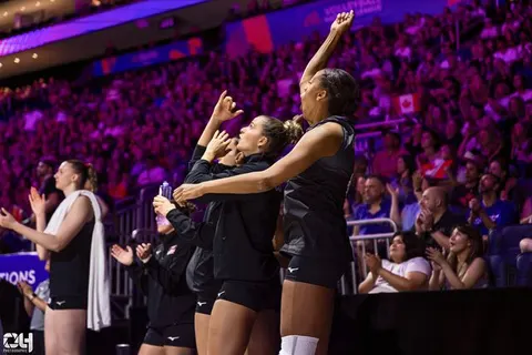 Photo 268 de l'album Ligue des Nations de Volleyball (VNL) – Jour 2 – Québec 2026