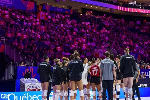 Photo 175 de l'album Ligue des Nations de Volleyball (VNL) – Jour 2 – Québec 2026