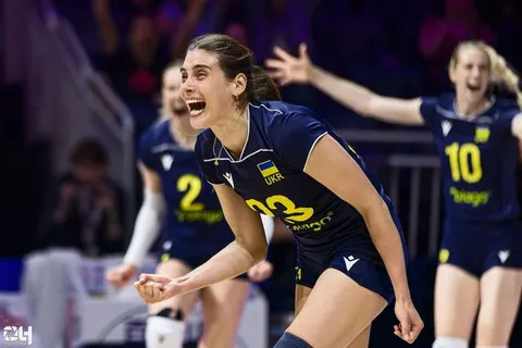Photo 100 de l'album Ligue des Nations de Volleyball (VNL) – Jour 2 – Québec 2026