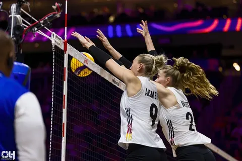 Photo 16 de l'album Ligue des Nations de Volleyball (VNL) – Jour 2 – Québec 2026