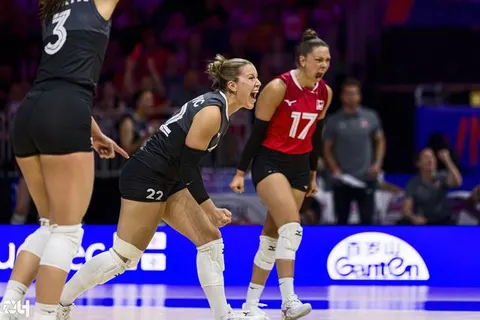 Photo 174 de l'album Ligue des Nations de Volleyball (VNL) – Jour 2 – Québec 2026