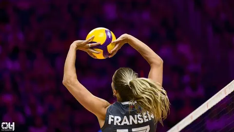 Photo 151 de l'album Ligue des Nations de Volleyball (VNL) – Jour 2 – Québec 2026