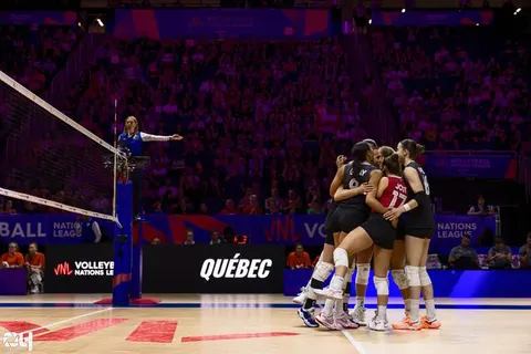 Photo 237 de l'album Ligue des Nations de Volleyball (VNL) – Jour 2 – Québec 2026