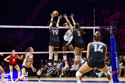 Photo 226 de l'album Ligue des Nations de Volleyball (VNL) – Jour 2 – Québec 2026