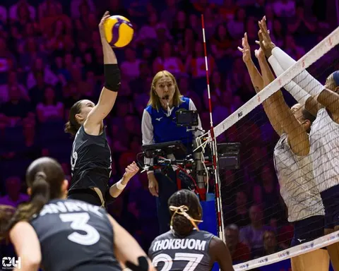 Photo 138 de l'album Ligue des Nations de Volleyball (VNL) – Jour 2 – Québec 2026