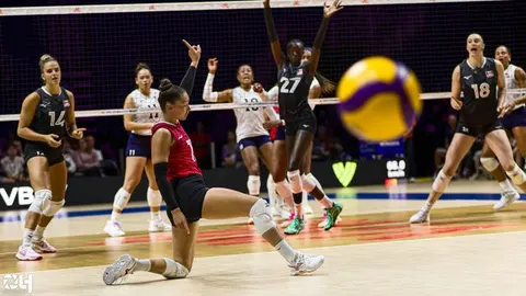 Photo 222 de l'album Ligue des Nations de Volleyball (VNL) – Jour 2 – Québec 2026