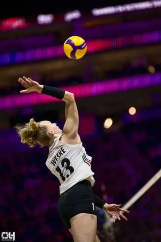 Photo 43 de l'album Ligue des Nations de Volleyball (VNL) – Jour 2 – Québec 2026