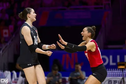 Photo 167 de l'album Ligue des Nations de Volleyball (VNL) – Jour 2 – Québec 2026