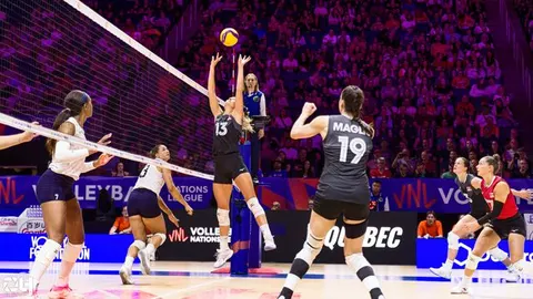 Photo 258 de l'album Ligue des Nations de Volleyball (VNL) – Jour 2 – Québec 2026